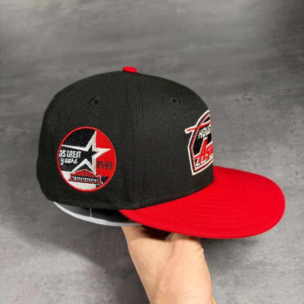 Hat Club Houston Astros New‎ Era Cap 7 1/4 Black Red Silver Metallic Side Patch